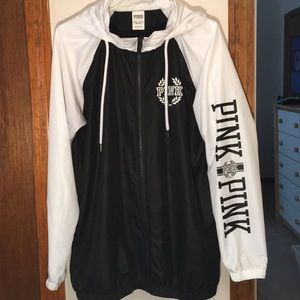 PINK windbreaker 🌬